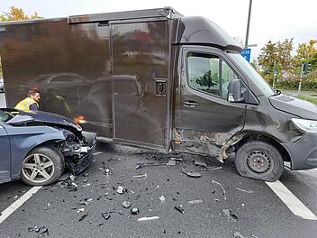 Unfall am Berliner Ring - Fahrspur aktuell gesperrt