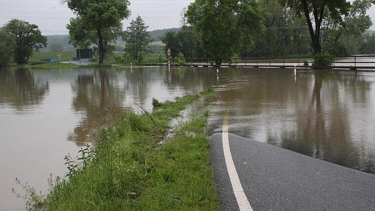 Land unter auf vielen Straßen...