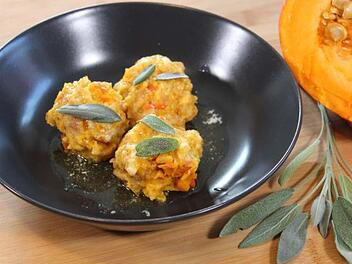 Herbstliche Kürbisknödel