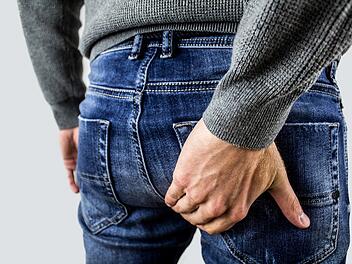 Analthrombose erkennen: Das sind Anzeichen und Symptome