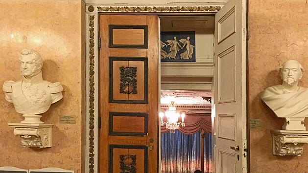 Türen auf für das Coburger Publikum: Blick in die Mittelloge des LandestheaterFoto: Jochen Berger