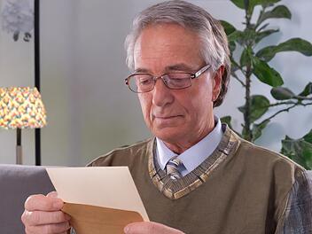 Rentner, Bescheid, Geld, Schreiben, Brief, Rente