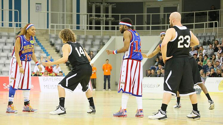 Am Dienstag waren die Harlem Globetrotters zu Gast in Coburg. Foto: Matthias Hoch