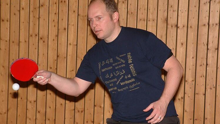 Obwohl der FC Nordhalben II nur Platz 5 belegte, gehörte Thomas Schneider zu den besten Spielern der 1. Kreisliga. Er kam im vorderen Paarkreuz auf eine Bilanz von 28:7 und belegt damit Platz 4.