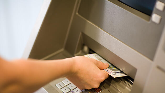 Geld, Geldautomat, Geld abheben, Euro
