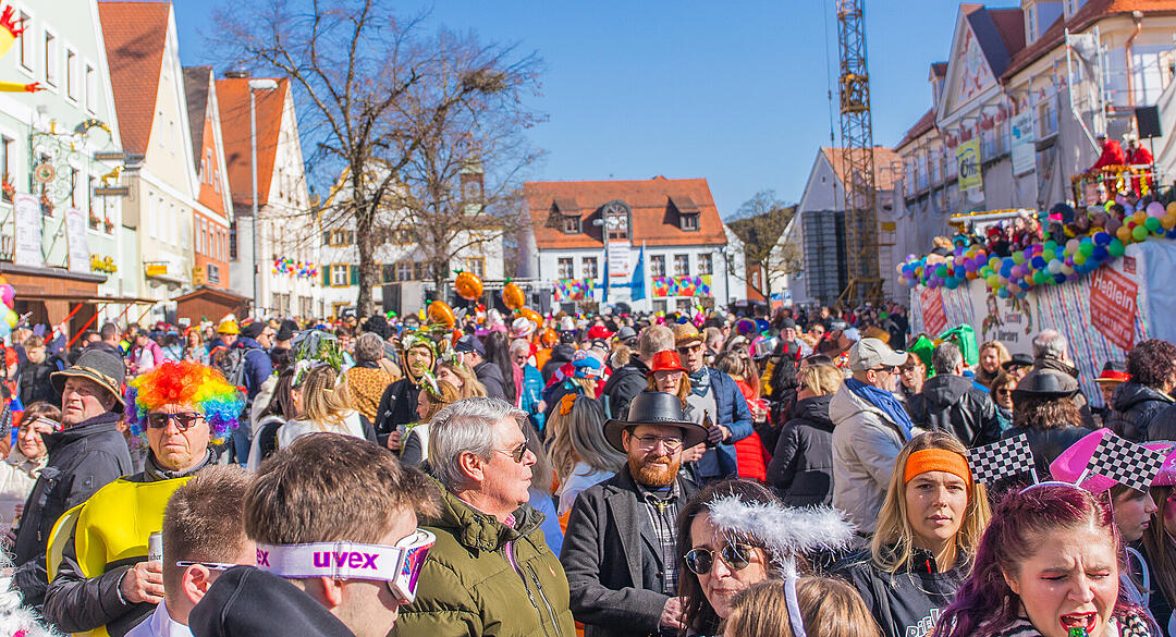 Die schönsten Fotos vom Allersberger Faschingszug 2025 gibt es hier! (Teil 1)