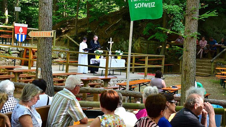 Erst die Messe, dann die Maß!