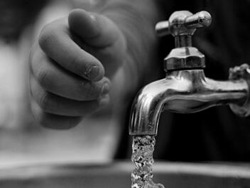In der Gemeinde Gerach im Landkreis Bamberg ist es am Mittwochmorgen zu einem größeren Wasserrohrbruch gekommen. Daher kam es zu Wassermangel in Teilen der Gemeinde.