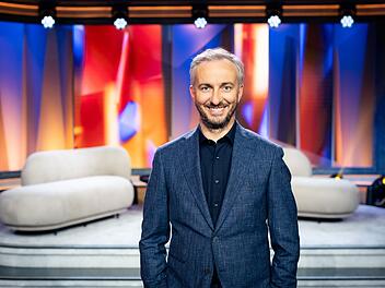 Jan B&ouml;hmermann freut sich abermals darauf, die kleinen und gr&ouml;&szlig;eren Online-S&uuml;nden seines Studiopublikums mit der Welt zu teilen.
