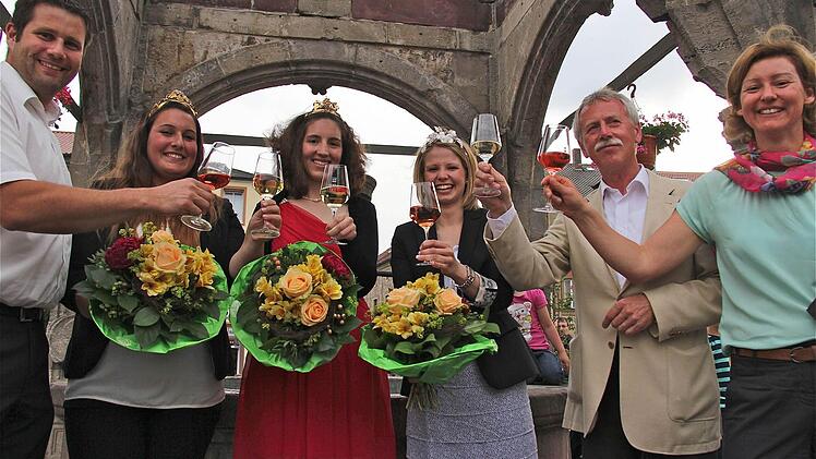 Stefan Ruppert, Irina Neder, Marlene Büttner, Antonia Müller, Ernst Stross und Susanne Volkheimer (von links).