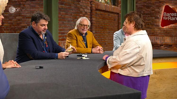 Bei 500 Euro war Schluss und Daniel Meyer bekam das Bild.