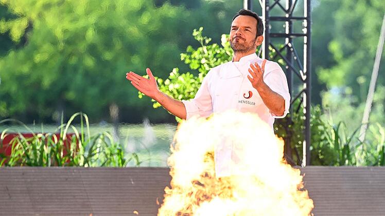 Was für ein Abend. Steffen Henssler gewinnt 116:112. Er und die Promis boten große Grillkunst. Sie erreichten 228 von 249 möglichen Punkten und somit das punktreichste Sommer-Special aller Zeiten.