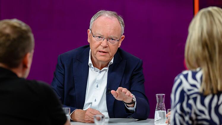 "Die AfD emotionalisiert ohne Ende. Aber auch die &auml;lteren Parteien m&uuml;ssen wieder Leidenschaft vermitteln. Politik muss empathisch sein", erkl&auml;rte SPD-Politiker Stephan Weil.