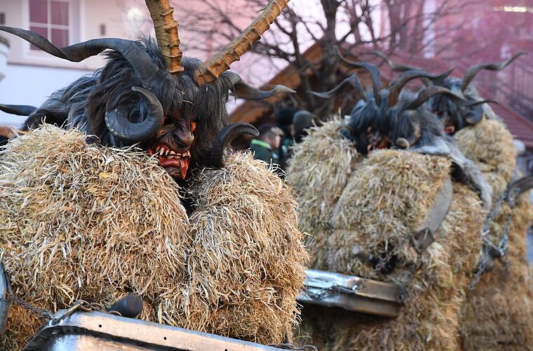 Rödental/Neustadt: Krampus-Lauf findet am Wochenende statt - Show-Spektakel mit Schreckgestalten