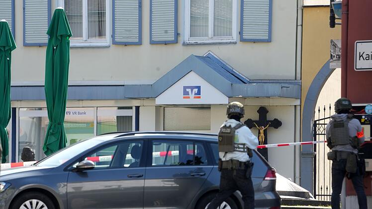 Geiselnahme in einer Bank im rheinland-pf&auml;lzischen Sinzig