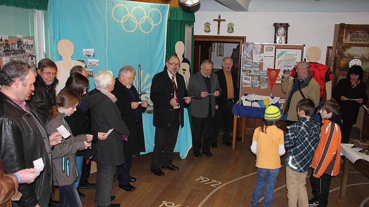 Turner auf zum Streite ... das Turnerlied wurde angestimmt.