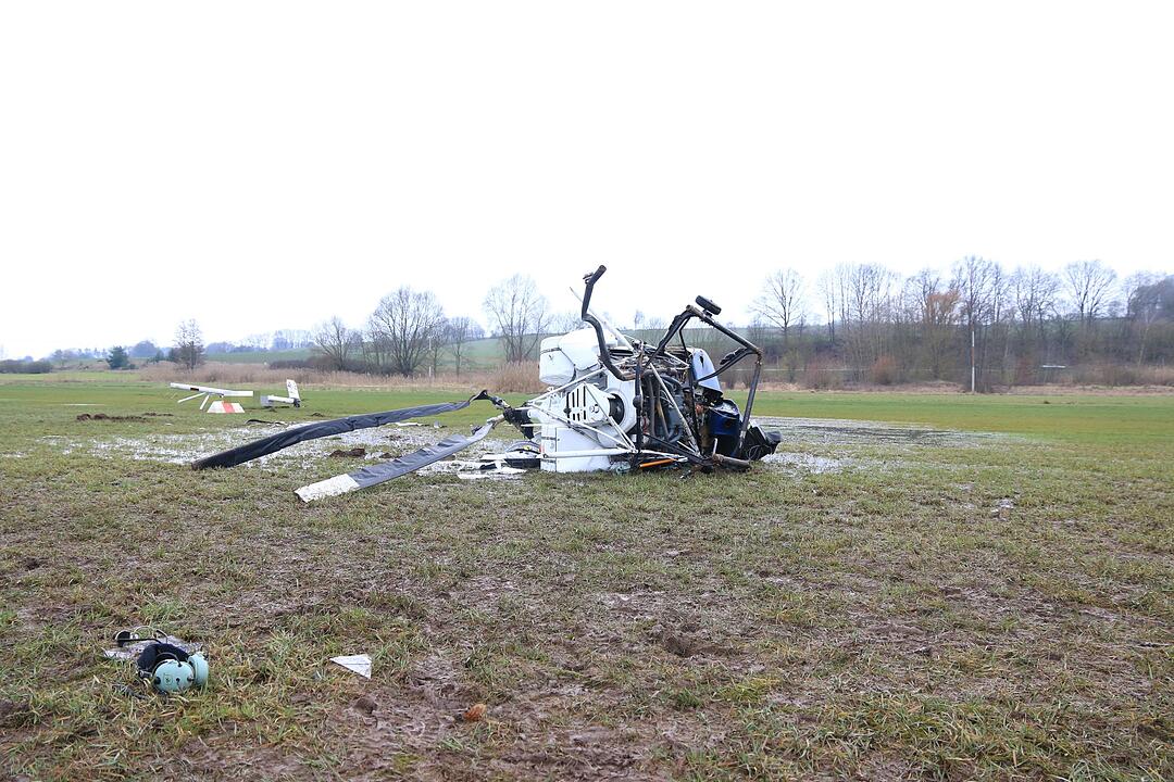 Hubschrauber stürzt bei Rentweinsdorf ab