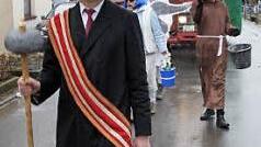 Kirchenschweizer und Patres aus Vierzehnheiligen liefen als Playmobilfiguren im Zug mit.