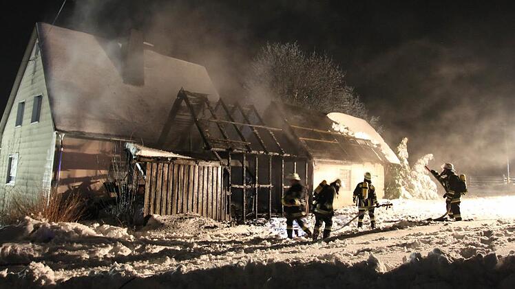 Ende Januar 2015 hatte es auf dem Anwesen des heute 42-Jährigen gebrannt. Foto: Archiv/News5/Fricke