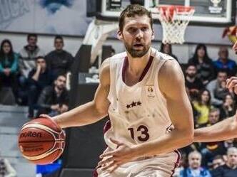 Janis Strelnieks überragte für Lettland, fährt aber nicht zur WM nach China.  Foto: Fiba