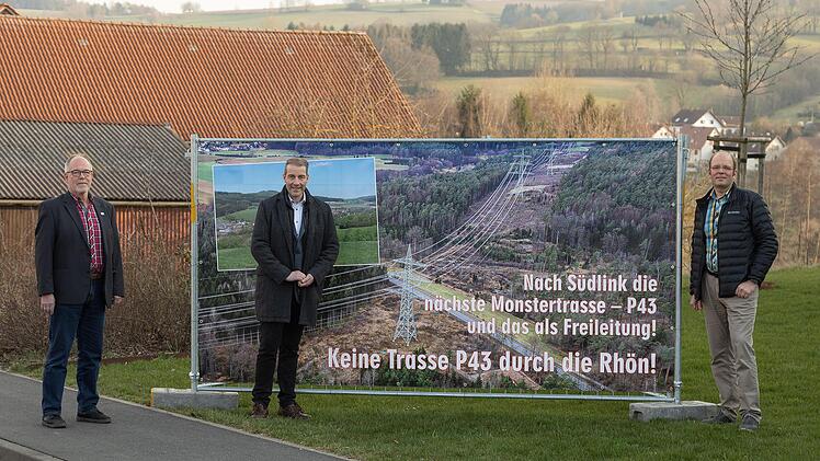 P43-Protest in Kalbach: (von links) Martin Müller (Bürgerinitiative Kalbach gegen Südlink), Bürgermeister Mark Bagus,  Beigeordneter Daniel Föller.