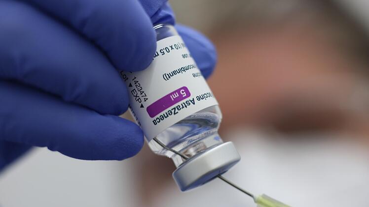 Auch wenn Astrazeneca jetzt freigegeben wurde - die Diskussionen über den Impfstoff hören nicht auf.