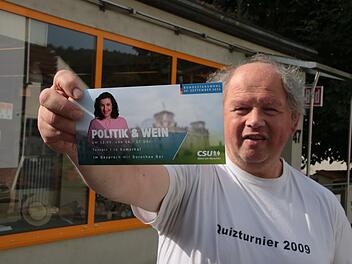Bäckermeister und Gemeinderat Klaus Kemmer ärgert sich über die Veranstaltung "Politik & Wein".