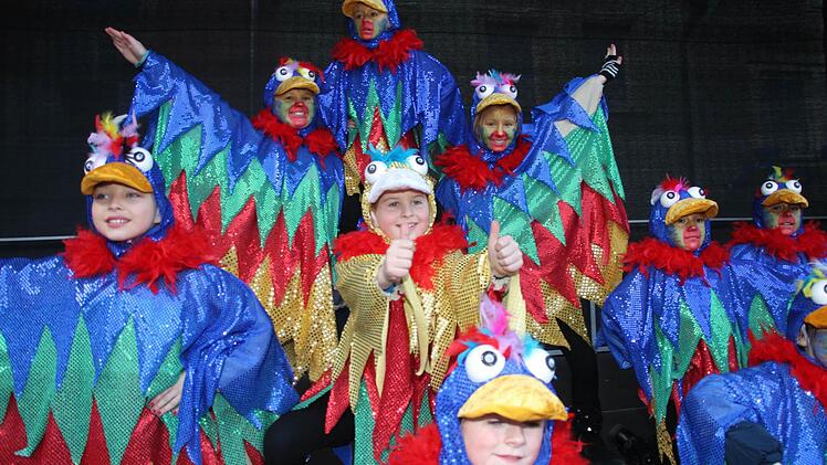 Marktplatztreiben in Stadtsteinach. Foto: Jürgen Gärtner