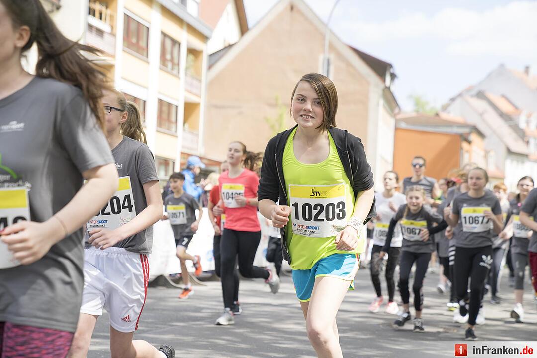 Weltkulturerbelauf 2017 in Bamberg: Der Stadtwerke Schüler-Lauf