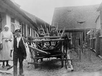 Bamberger Gärtner in der Memmelsdorfer Straße, hier eine Aufnahme aus dem Jahr 1900 Foto: Stadtarchiv Bamberg, BS(B) + 586-3-H002B002