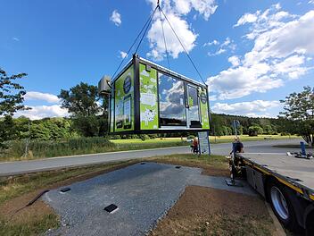 Erste "Dorfladenbox" in Franken feiert Eröffnung - Betreiber erläutert Konzept