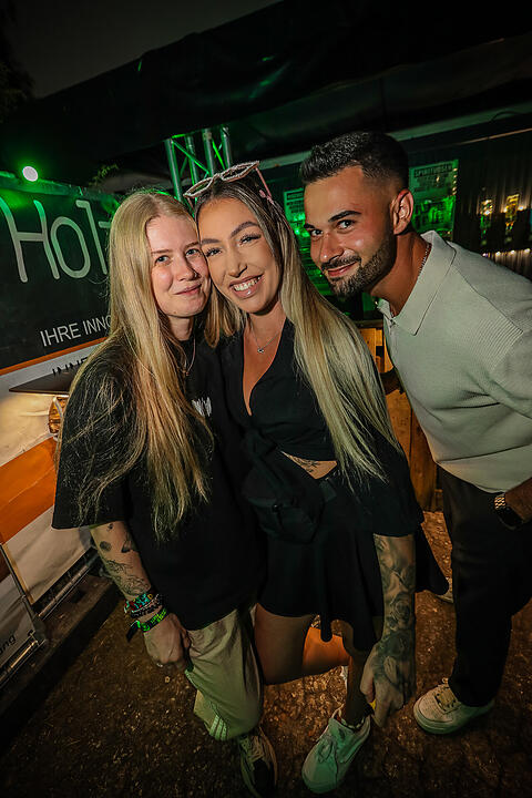 DJ Mikel K., Pat Benedetti, BTWOB, EA PROJECT