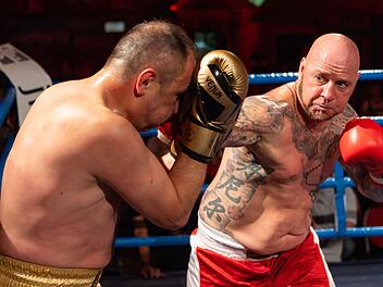 Boxkampf im Bratwurststreit