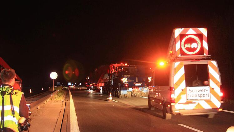 Schwertransporter Bamberg am 5. Mai 2015 Foto: Ferdinand Merzbach