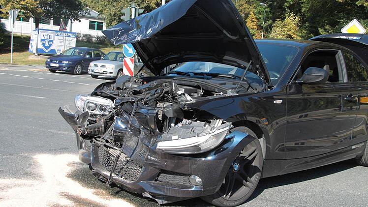 Das Auto des Unfallverursachers.  Foto: Katrin Geyer