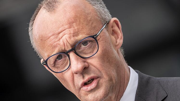 Schwarz-rot im Umfrage-Keller: Merz mit klarer Ansage zu Vertrauensfrage
