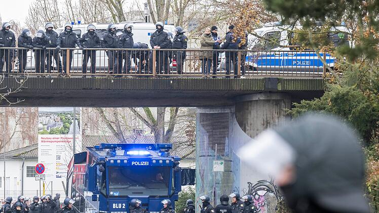 Neugründung AfD-Jugendorganisation – Proteste