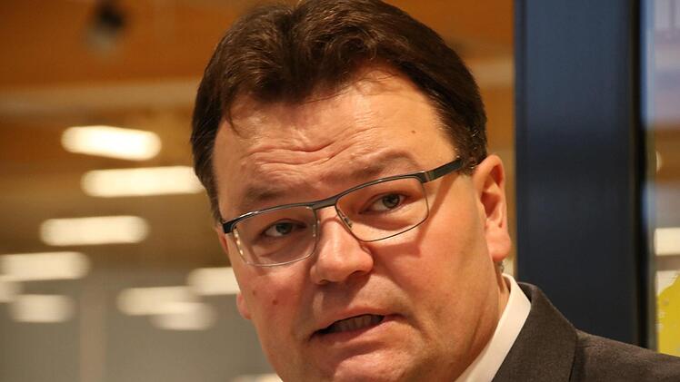 Matthias Hubert (Sontowski und Partner)   begrüßte zur Eröffnungsfeier