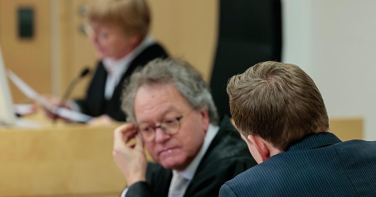 Richter-auf-der-Anklagebank-Bin-nicht-rechtlich-schuldig