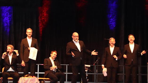 Den S&auml;ngern war anzusehen, dass sie selbst auch gro&szlig;en Spa&szlig; auf der B&uuml;hne hatten. Johanna Blum