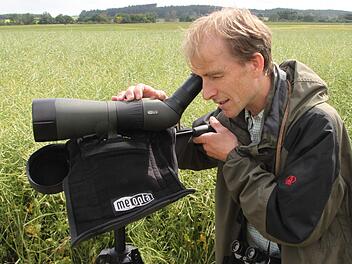 Frank Schneider setzt sich im LBV seit vielen Jahren für den Schutz bedrohter Vogelarten ein.
