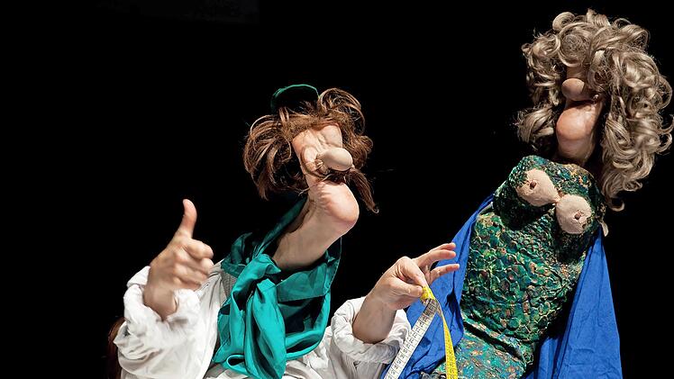 Mit ihrem Fußtheater ist Anne Klinge international bekannt geworden.