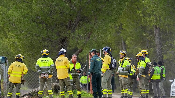 Arbeiten nach Zugungl&uuml;ck in Spanien werden fortgesetzt