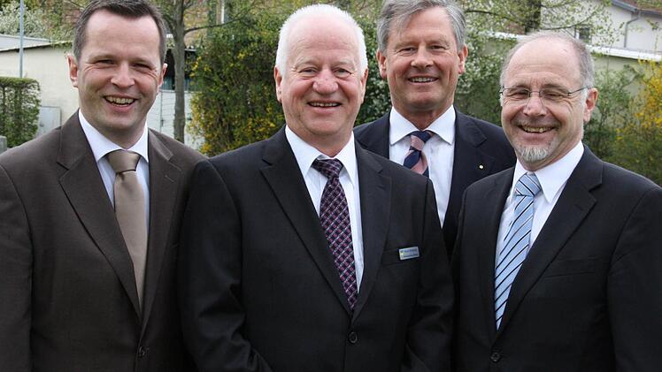 Udo Federlein, Horst Schünzel, Ärztlicher Direktor Wolfram Franke und Axel Reimann (von links).