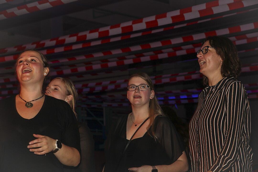 Party und Tanz in der Dreifachhalle