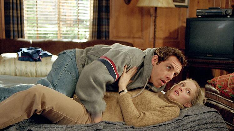 Knutschen verboten: Nicht einmal im Bett haben Greg (Ben Stiller) und Pat (Teri Polo) ihre Ruhe.