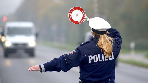 Polizeikontrolle, Streife, Kontrolle, Verkehr