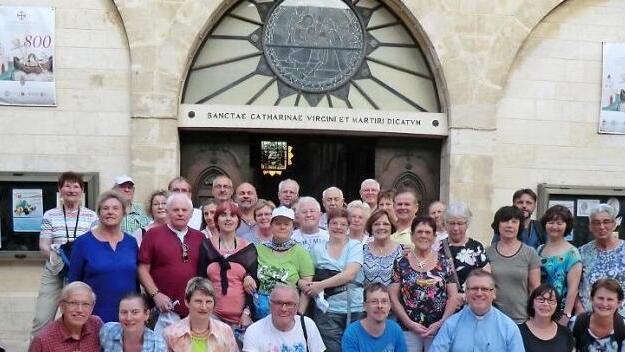 Die Gruppe beim Besuch der Geburtskirche in Bethlehem.  Foto: privat