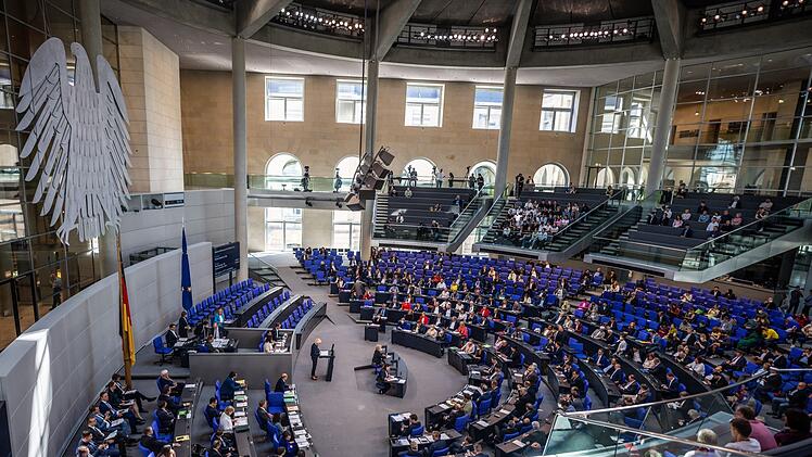 Wahlrechtsreform: Vor allem für die CSU ein Problem - Ist die Erststimme in Bayern bald egal?