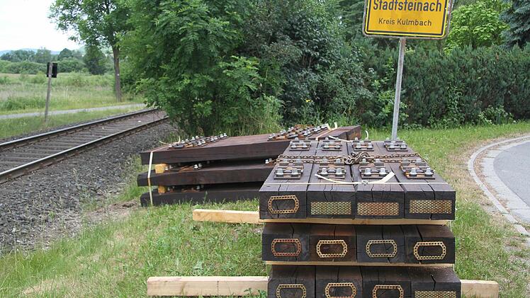 Die Schwellen werden ebenfalls ausgetauscht.